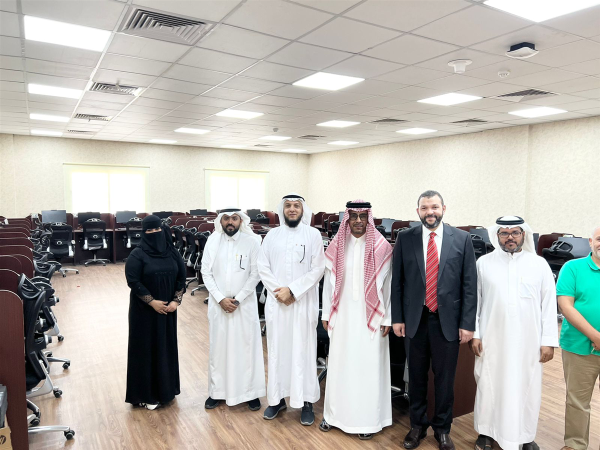 The Applied College held a meeting with a delegation from "Tatweer" Company for Education Technologies and "Certiport" International Company