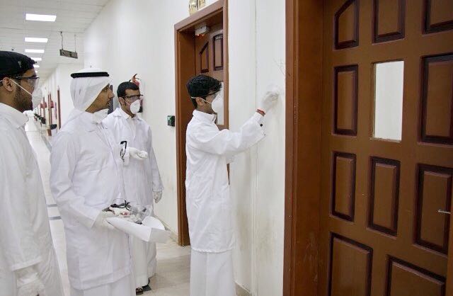 Students of the Department of Chemistry participate in painting the walls of the university buildings
